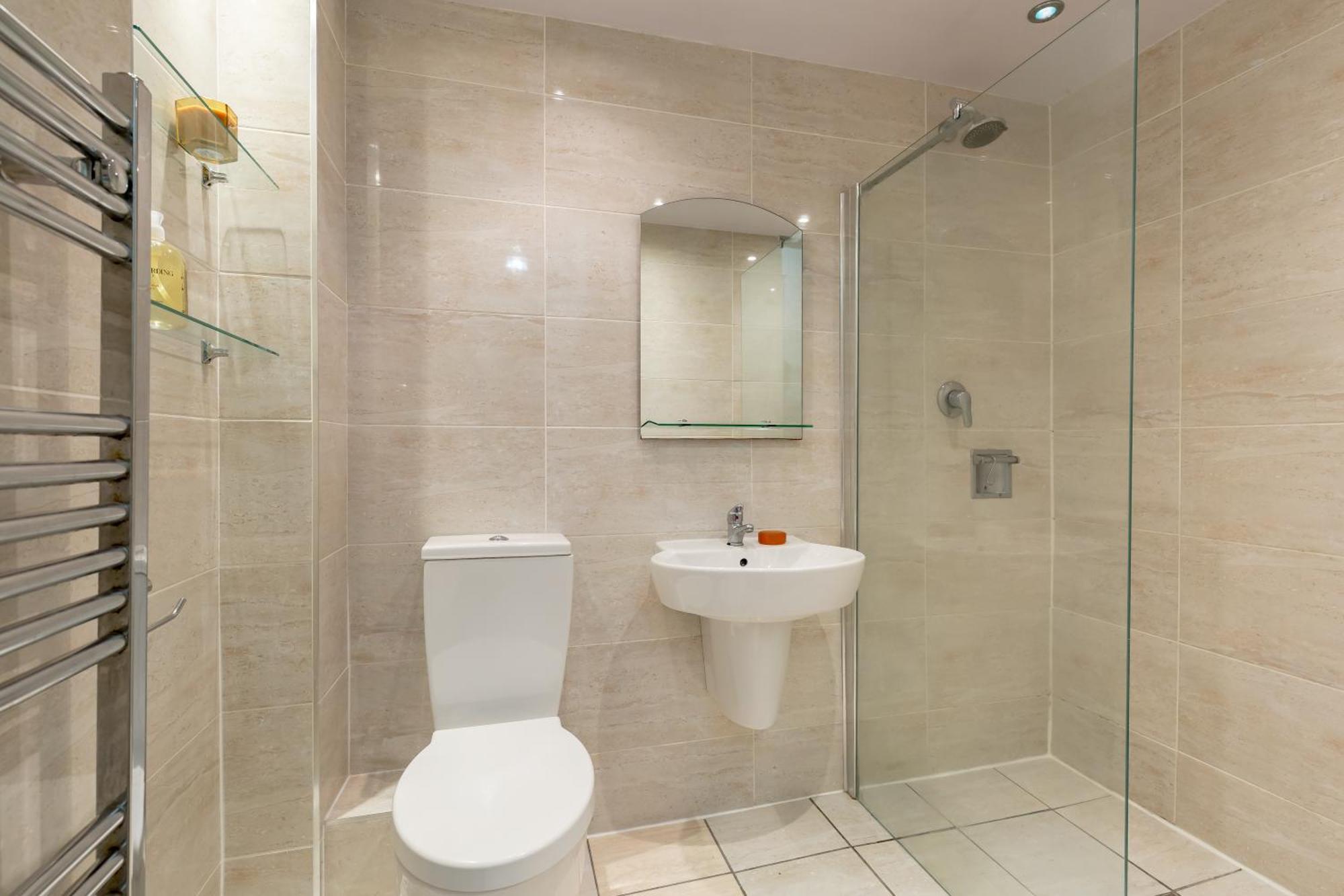 Light And Spacious 2 Bedroom Flat In Heart Of Эдинбург Экстерьер фото